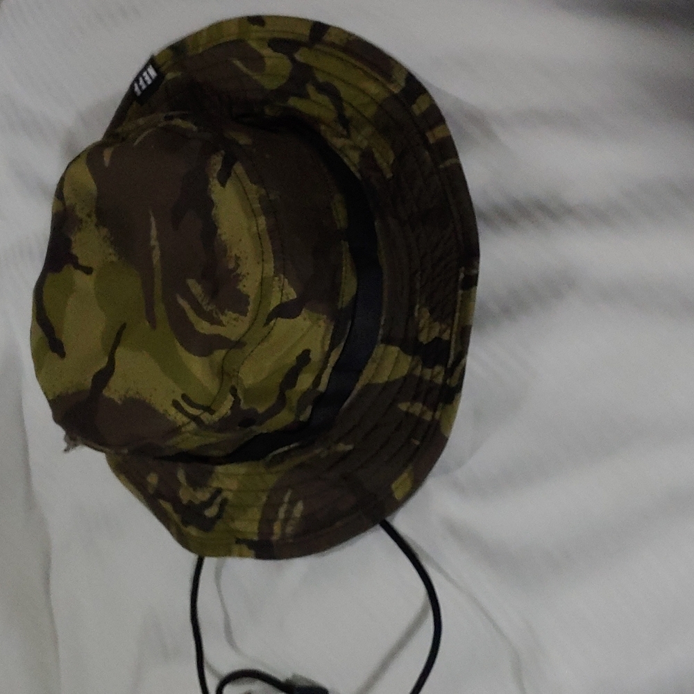 NEEF camo fishing bucket hat